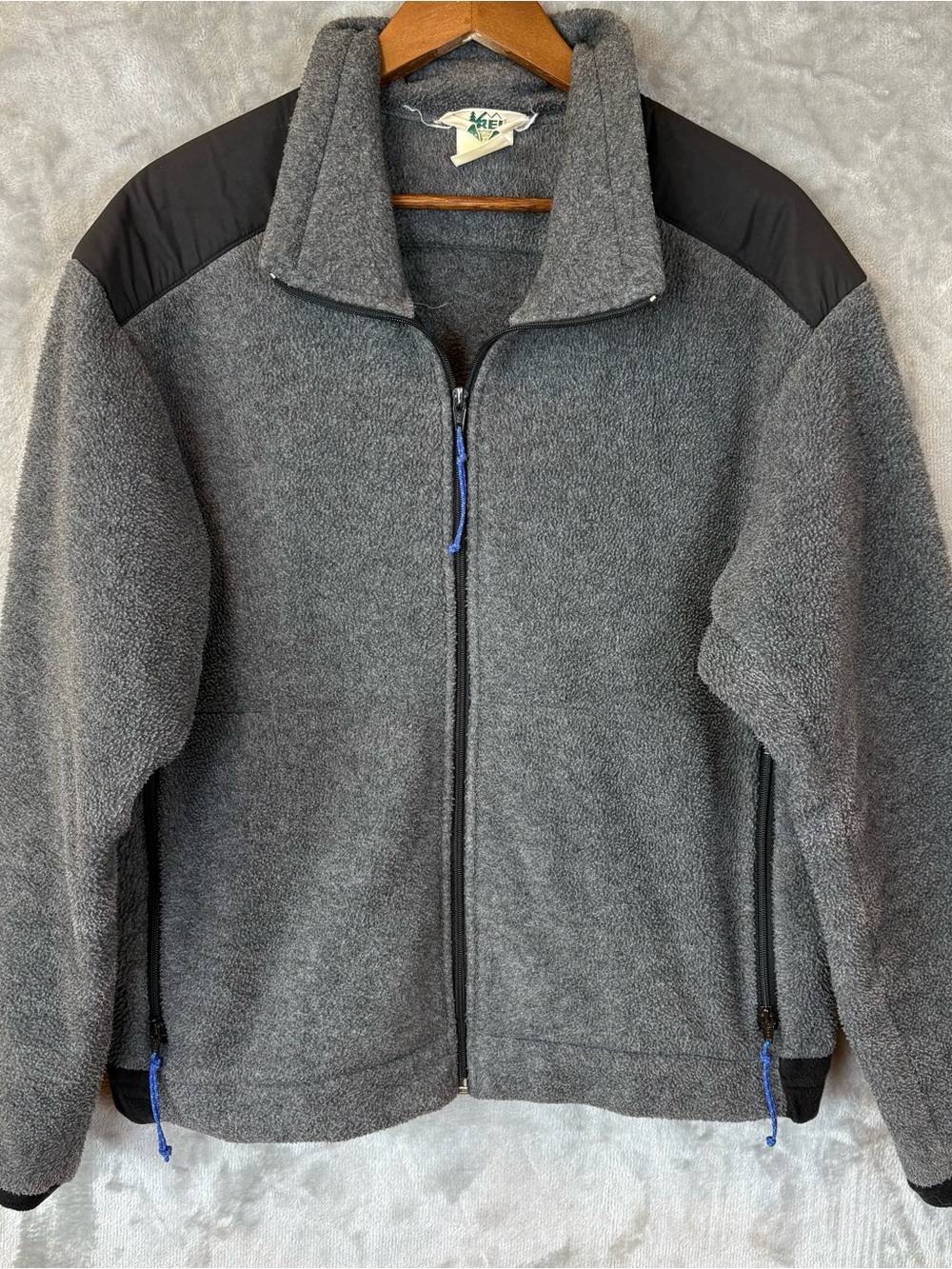 Vintage REI Full-Zip Fleece Jacket - Gray/Black Mn’s L